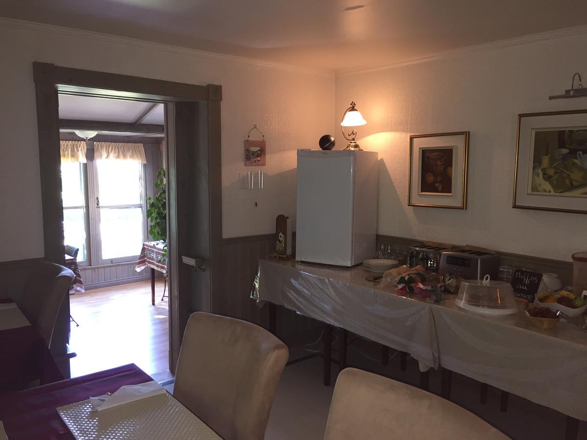 Auberge Petite Plaisanceラ・マルベー エクステリア 写真