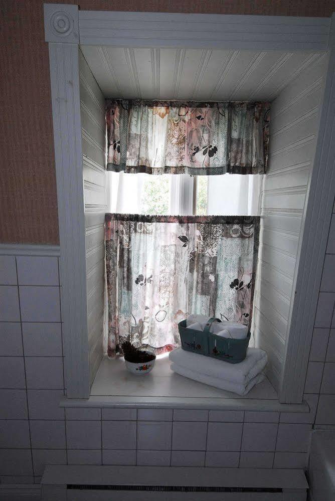 Auberge Petite Plaisanceラ・マルベー エクステリア 写真